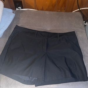 Nike golf shorts